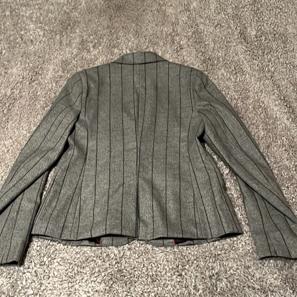 Banana Republic Grey and Navy Blazer/Sport Coat - Picture 5 of 5